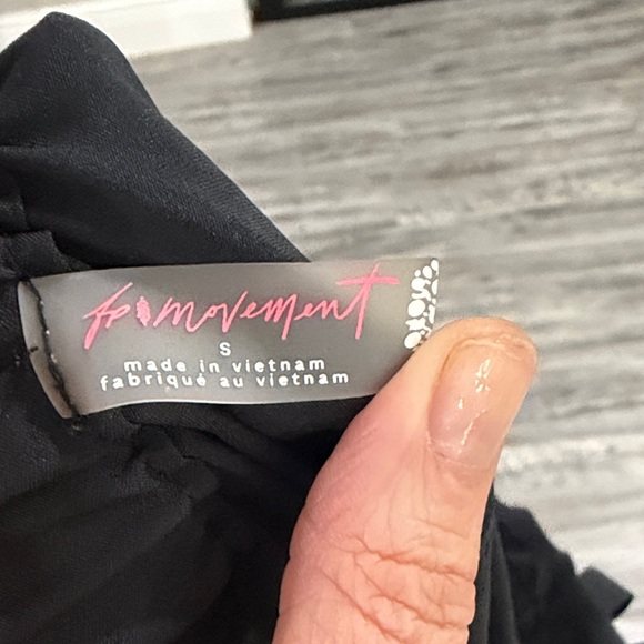 FP Movement by Free People Black Cargo Jogger Pants - Picture 2 of 3